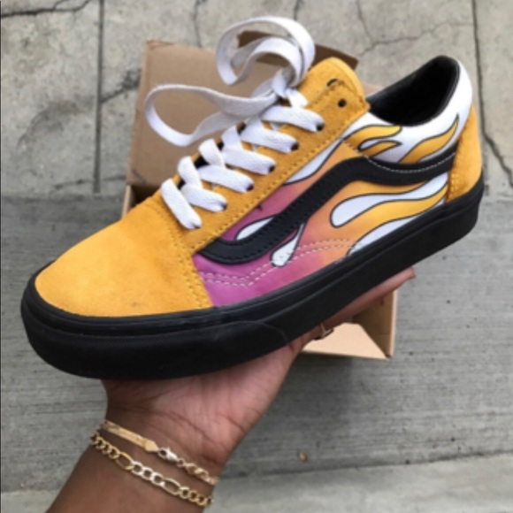 Old School Banana flame Vans - Picture 2 of 3